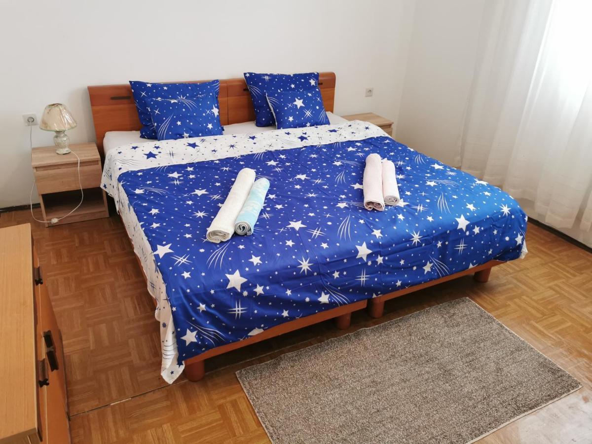 Ferienwohnung Apartman Juraga Murter Exterior foto